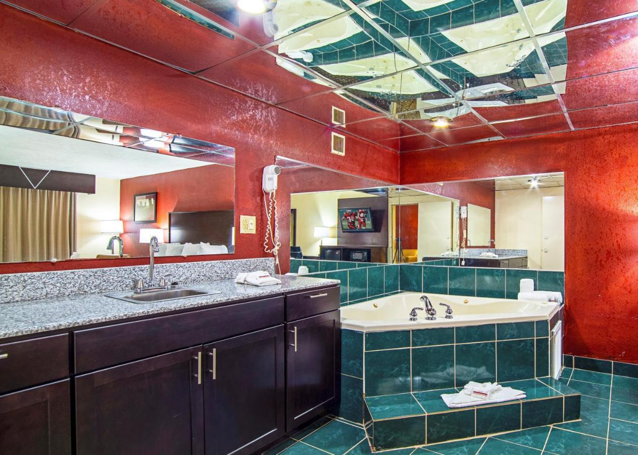 Red Roof Inn & Suites Greenwood, Sc Εξωτερικό φωτογραφία
