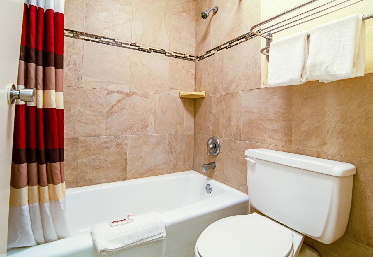 Red Roof Inn & Suites Greenwood, Sc Εξωτερικό φωτογραφία