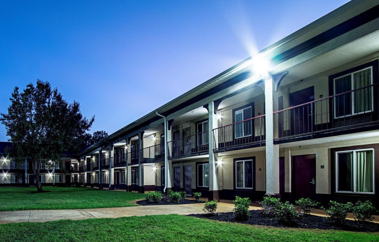 Red Roof Inn & Suites Greenwood, Sc Εξωτερικό φωτογραφία